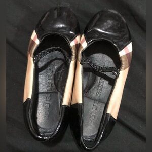 Girl’s Burberry Ballerina Flats